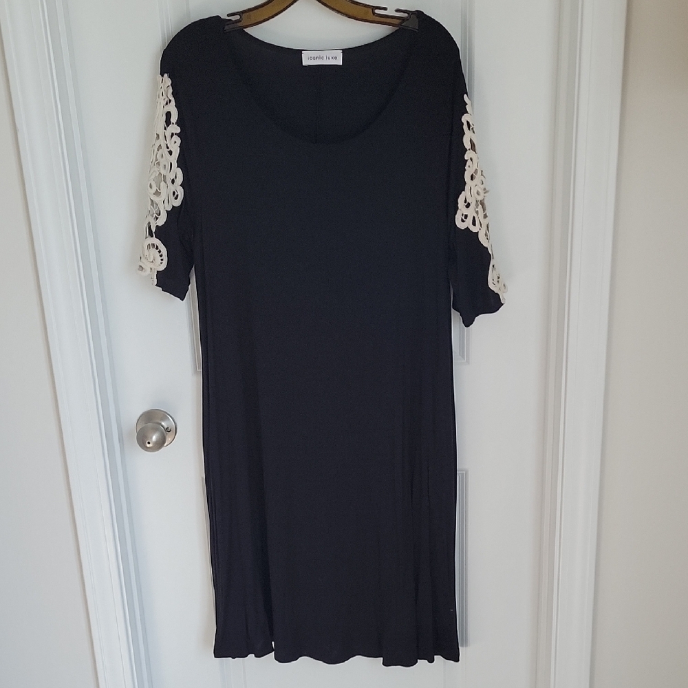 Crochet sleeve Dress